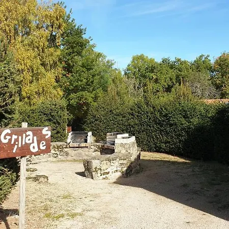 Chalet Jasmin Pour 6 Prix Weekend * Blavignac